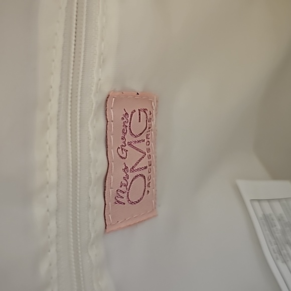 Girl's Love Backpack purse - Picture 6 of 8